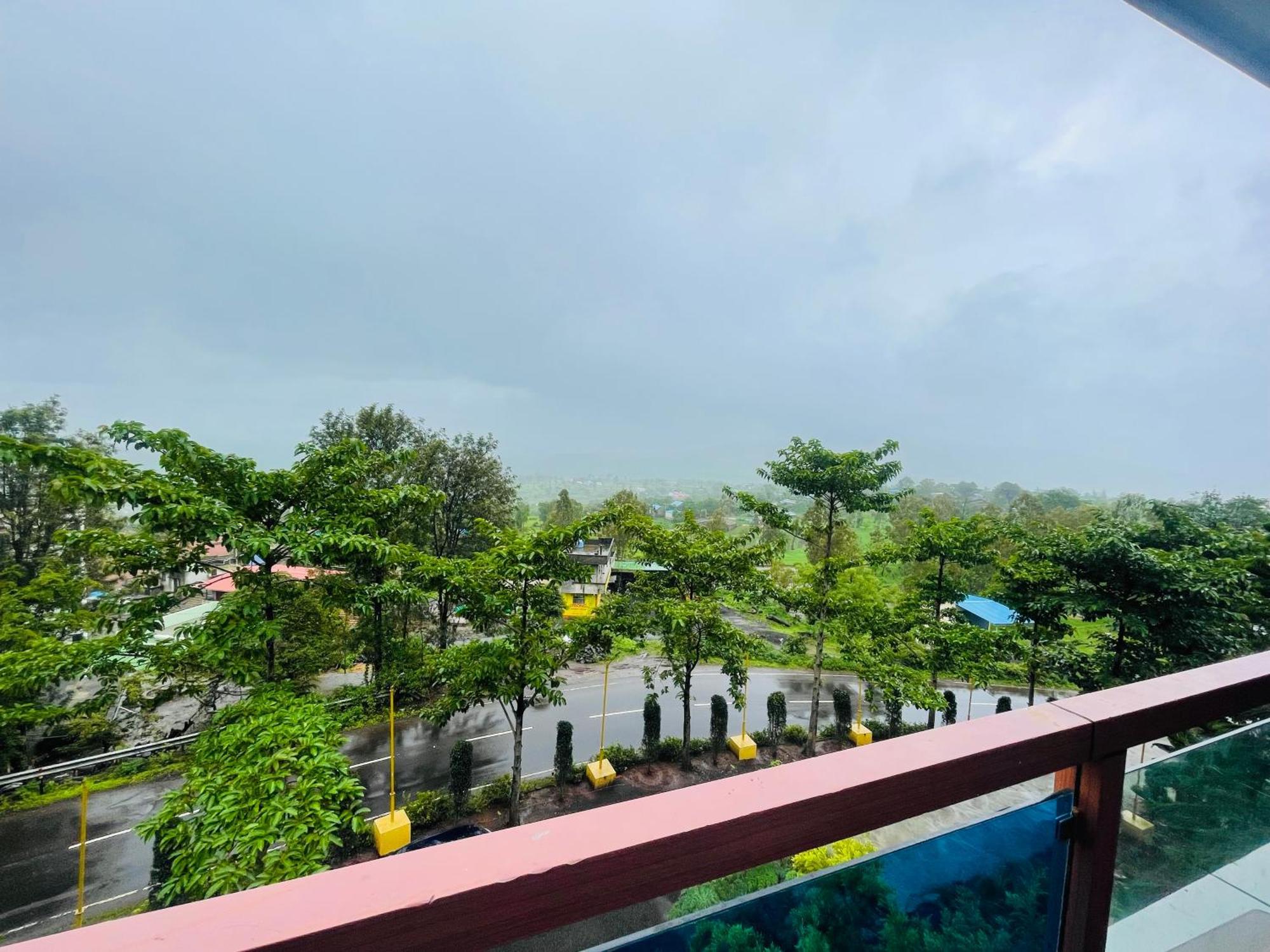 Hotel Saptarang Residency Panhāla Dış mekan fotoğraf