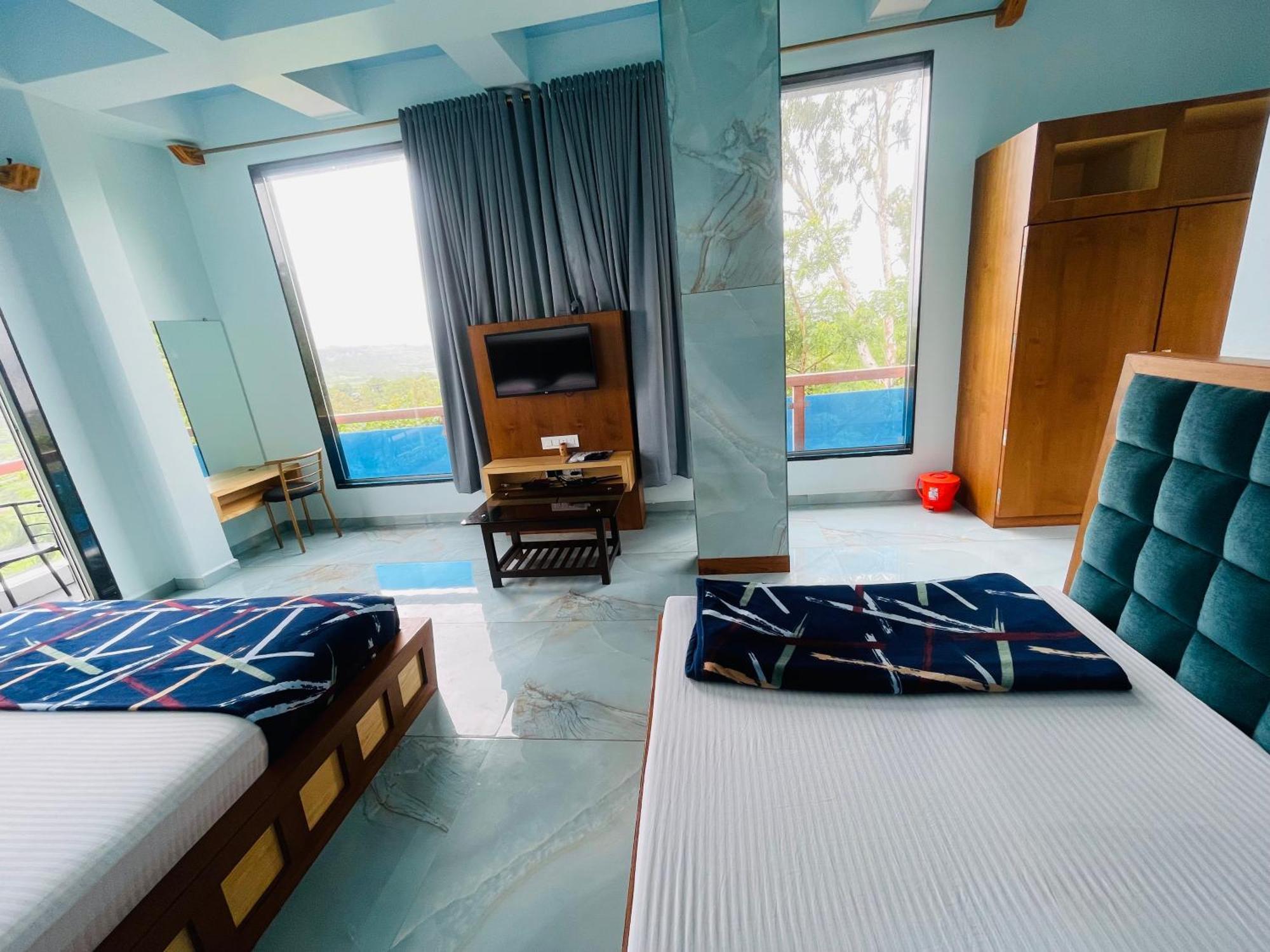 Hotel Saptarang Residency Panhāla Dış mekan fotoğraf