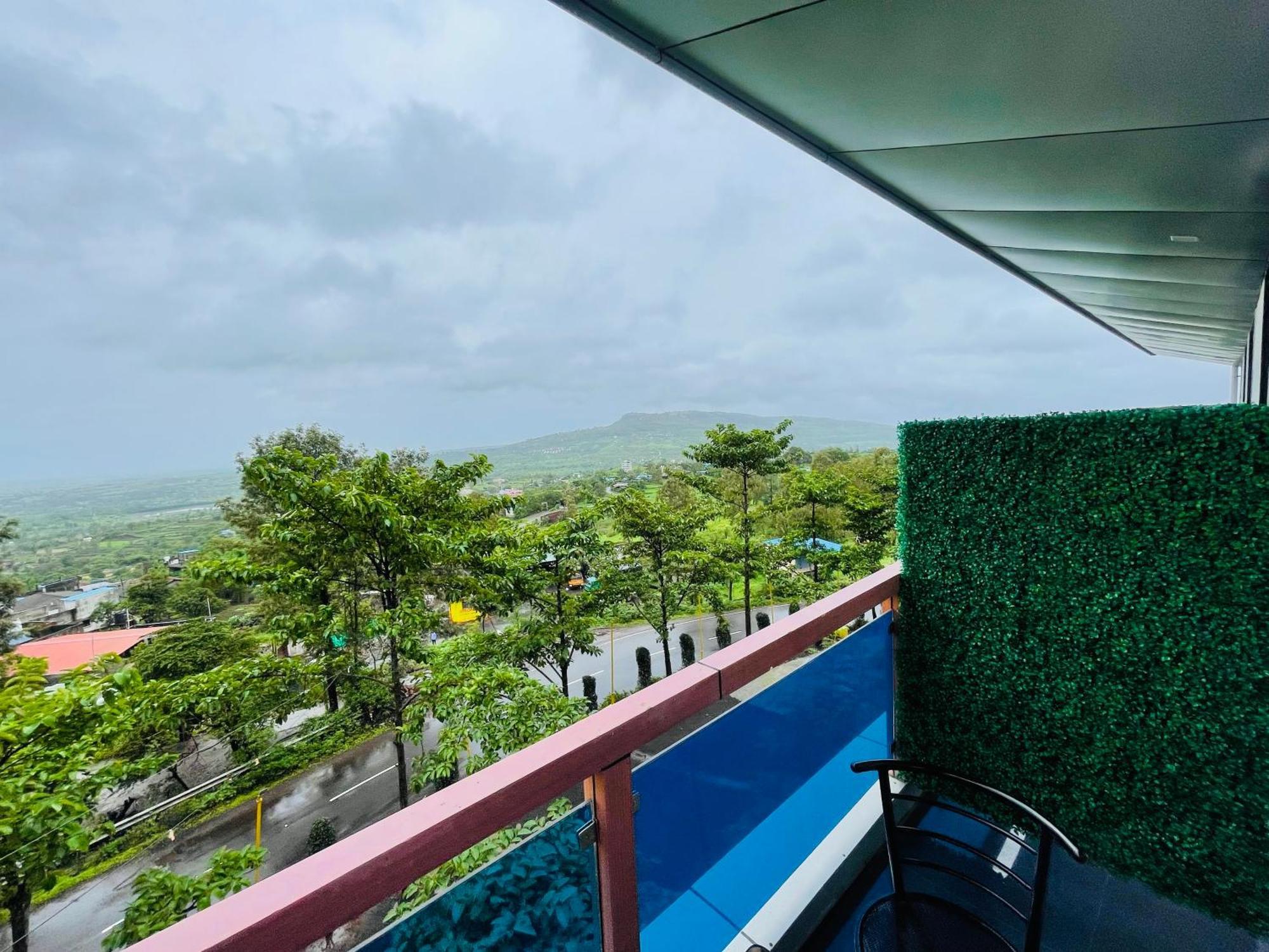 Hotel Saptarang Residency Panhāla Dış mekan fotoğraf