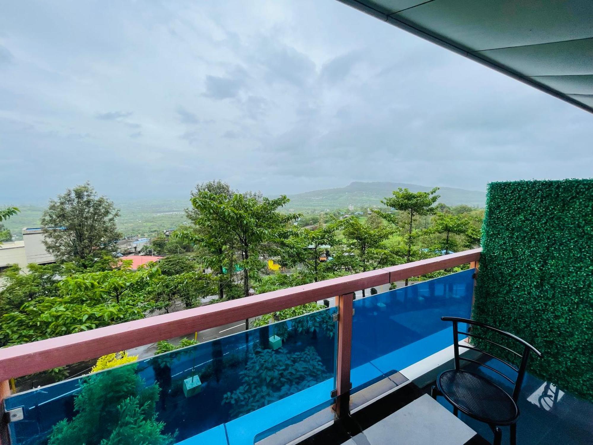 Hotel Saptarang Residency Panhāla Dış mekan fotoğraf